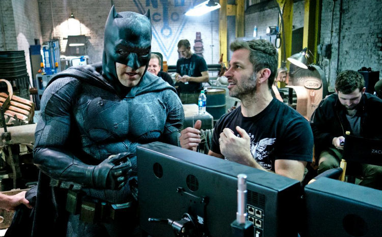 Ben Affleck with Zack Snyder on BvS set