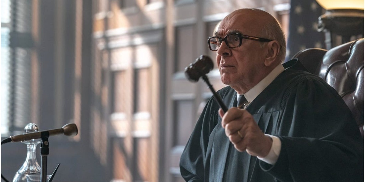 The Trial of the Chicago 7' movie review: A stunning judicial abomination