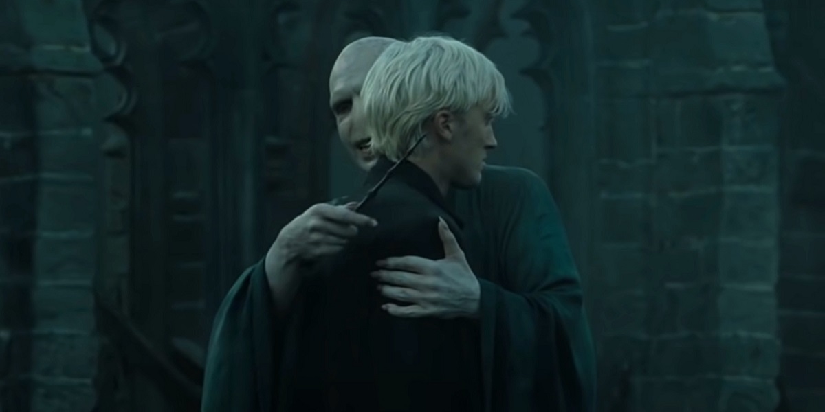 harry potter and the deathly hallows part 2, voldemort and draco hug